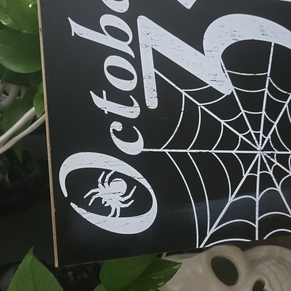 Halloween October 31 Sign - Picture 2 of 7